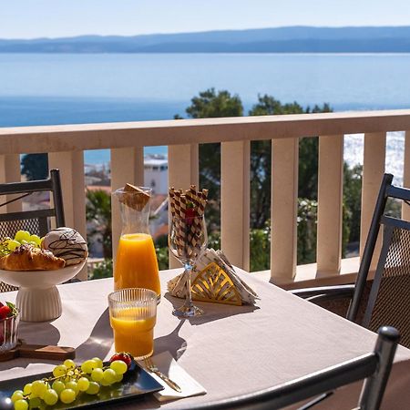 Apartments Bakota Оміш Екстер'єр фото