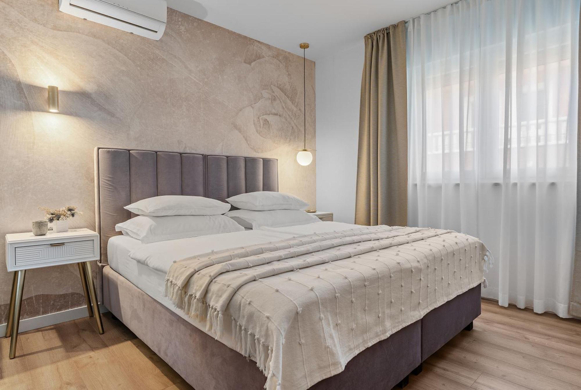 Apartments Bakota Оміш Екстер'єр фото