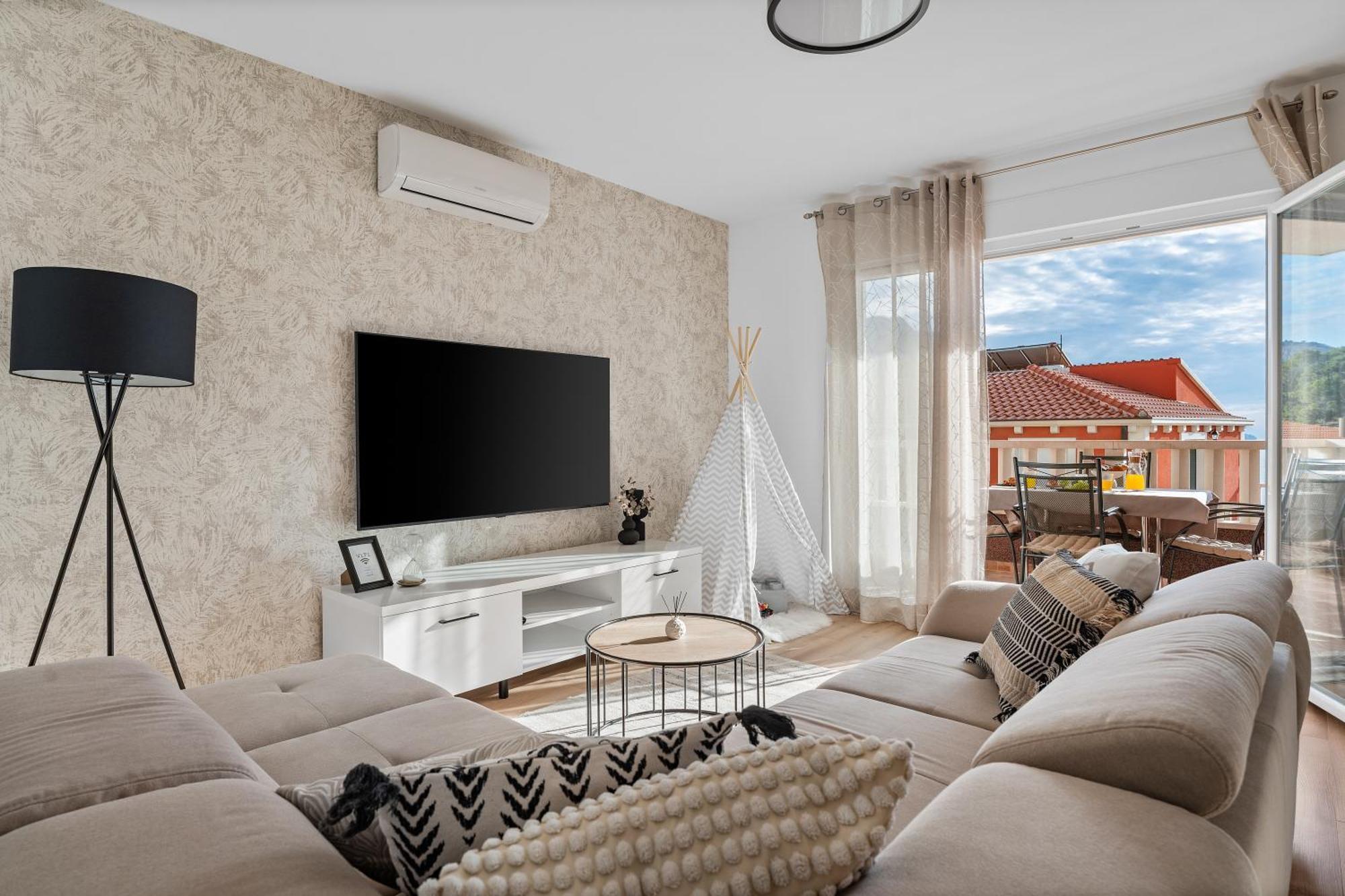 Apartments Bakota Оміш Екстер'єр фото