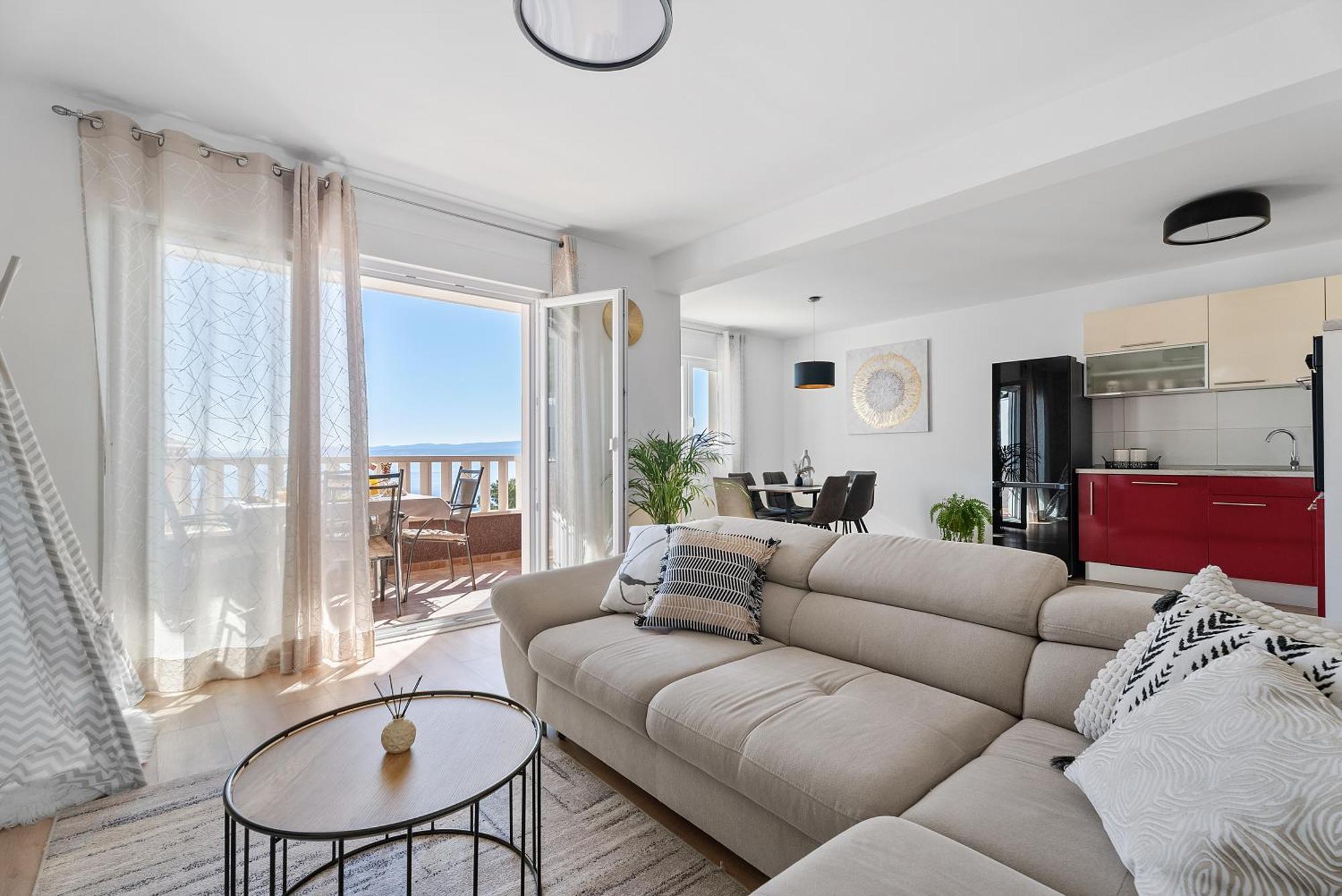 Apartments Bakota Оміш Екстер'єр фото