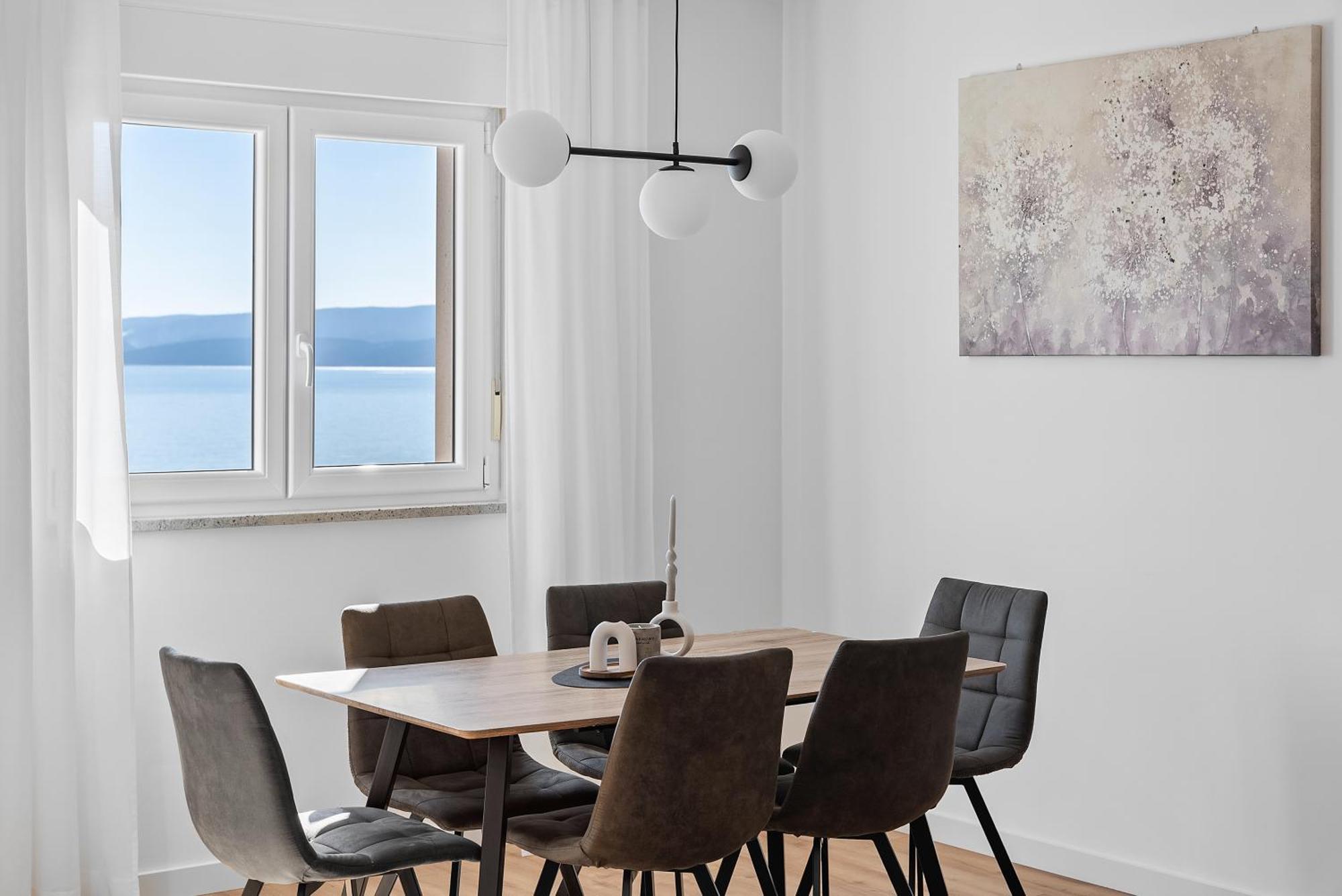 Apartments Bakota Оміш Екстер'єр фото